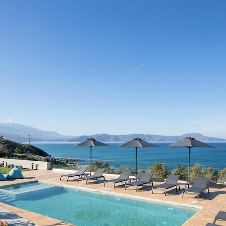 Pietra Di Mare Aparthotel Petres  Eksteriør bilde