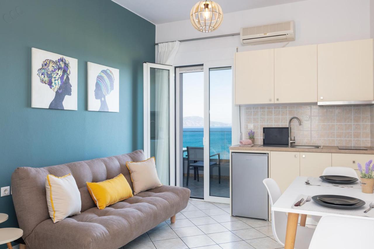 Pietra Di Mare Aparthotel Petres  Eksteriør bilde